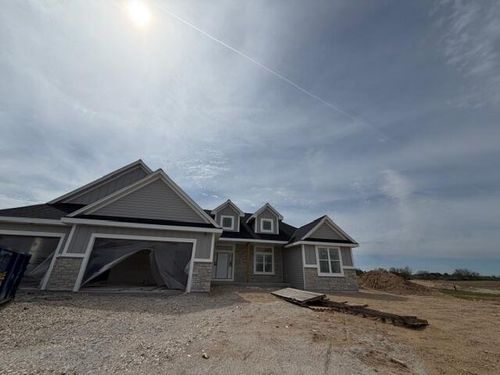 527 Talbots Woods Drive, Dousman, WI, 53118 | Card Image