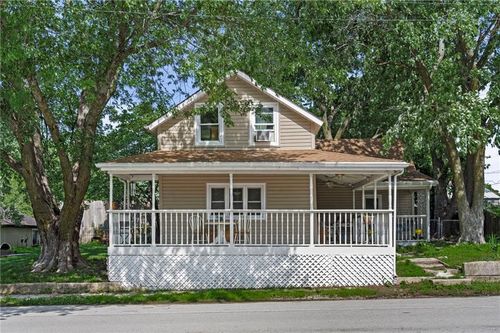 402 S Union St, Mc Louth, KS, 66054-4014 | Card Image