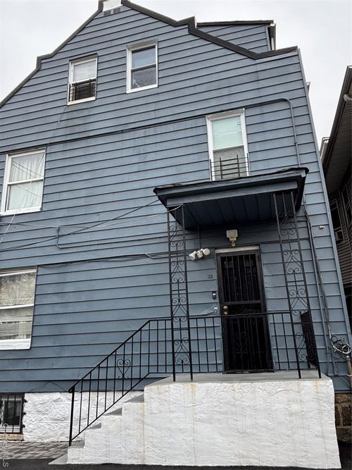 302 S 5th Ave, Mount Vernon, NY, 10550-4112 | Card Image