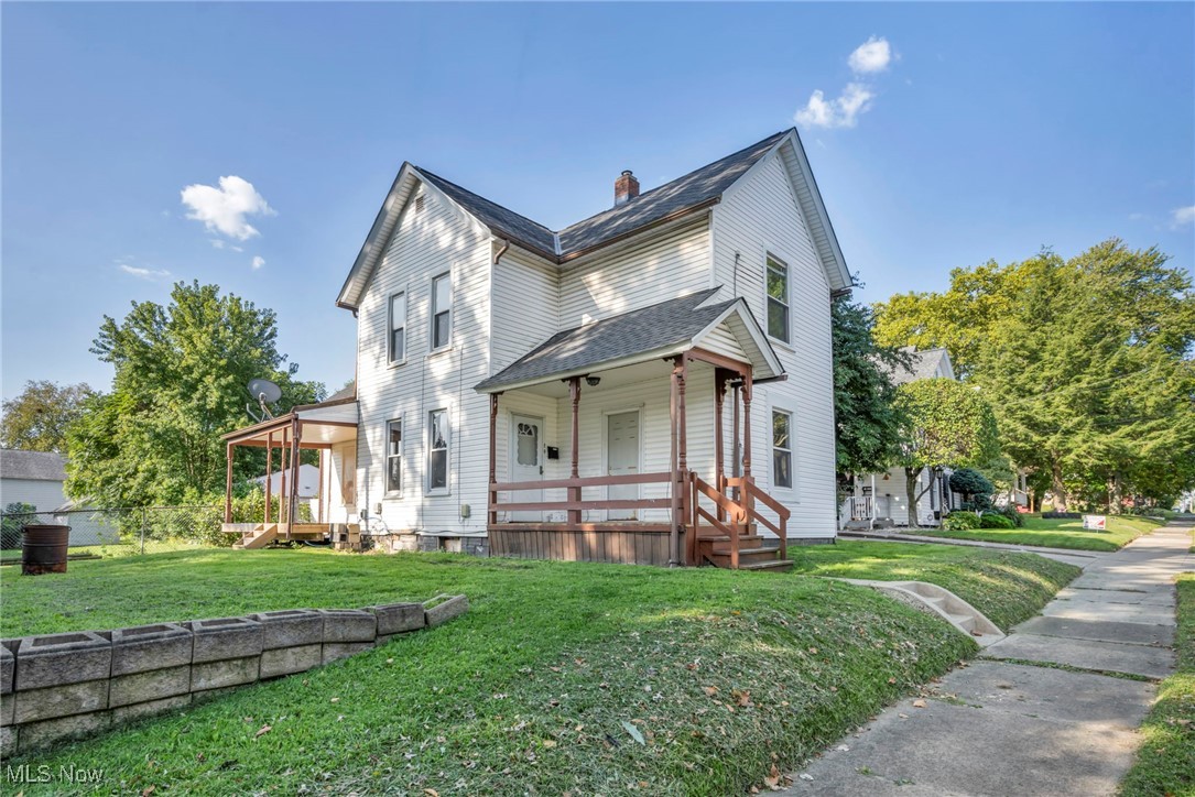 Hiram St, Barberton, OH 44203