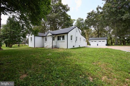 447 N Jennersville Rd, COCHRANVILLE, PA, 19330-9339 | Card Image