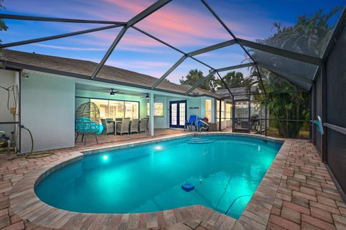 102 Redgrave Dr, SEBASTIAN, FL, 32958-6250 | Card Image