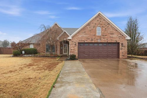 7 Palmer Ct, Searcy, AR, 72143-5031 | Card Image