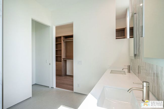 310 W Crestview Dr, House other with 3 bedrooms, 4 bathrooms and 2 parking in Palm Springs CA | Image 36