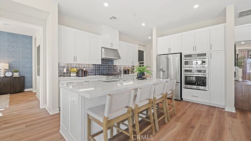 211 Bounty Way, Laguna Beach, CA, 92651 | Card Image