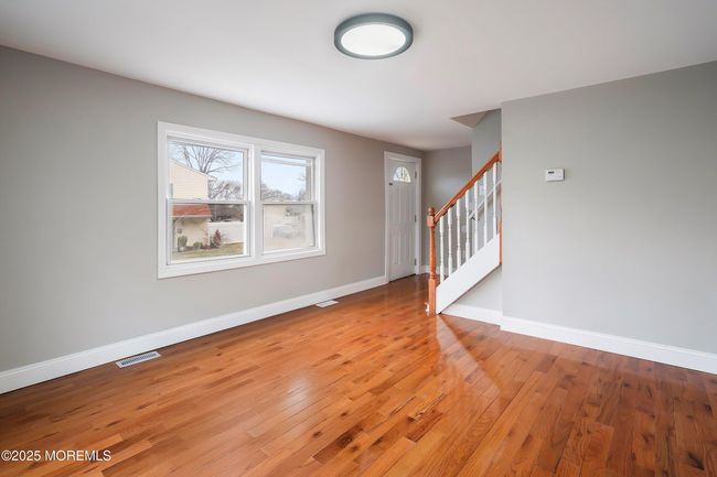 271 Barbara Pl, House other with 3 bedrooms, 2 bathrooms and null parking in Cliffwood NJ | Image 4