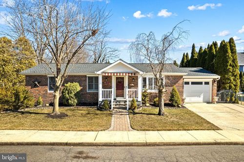 1 Lynns Ct, MORRISVILLE, PA, 19067-7520 | Card Image