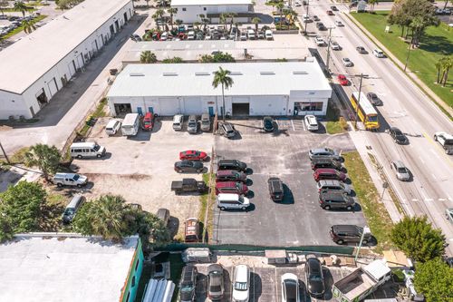 1913-1925 10th Ave N, Lake Worth Beach, FL, 33461-3309 | Card Image