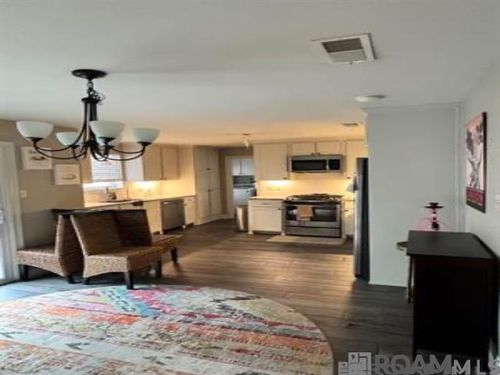 15661 Marjorie Dr, Baton Rouge, LA, 70819-3514 | Card Image