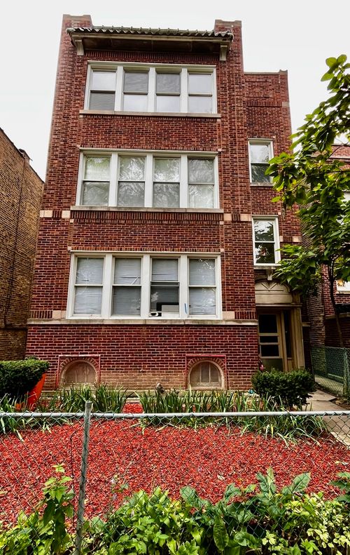 3-5027 N Troy St, Chicago, IL, 60625-4963 | Card Image