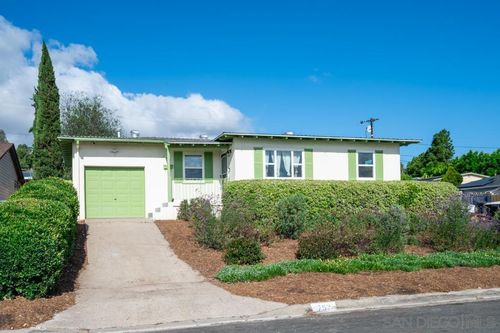 752 Hillsview, El Cajon, CA, 92020 | Card Image
