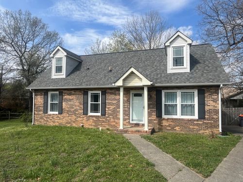 1216 Pebble Ct, Clarksville, TN, 37042-5914 | Card Image