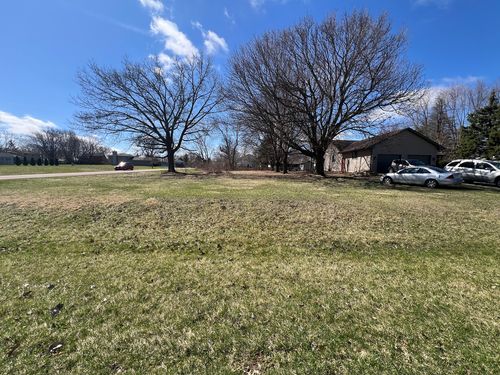 990 Holiday Dr, Sandwich, IL, 60548-9500 | Card Image