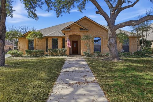 3201 Old North Rd, Denton, TX, 76209-6247 | Card Image