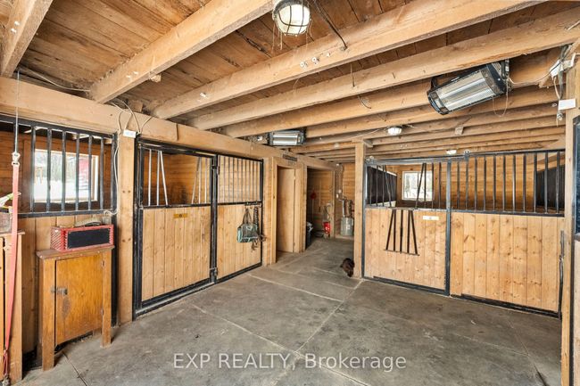 1742 Cameron St W, House other with 3 bedrooms, 2 bathrooms and 8 parking in Cannington ON | Image 32