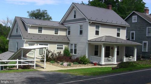 124 Boalsburg Rd, LEMONT, PA, 16851-9113 | Card Image