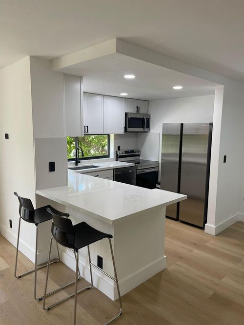 apt-307-17011 N Bay Rd, Sunny Isles Beach, FL, 33160-3629 | Card Image