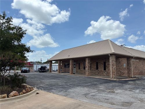 1803 Greenfield Plz, Bryan, TX, 77802-3409 | Card Image