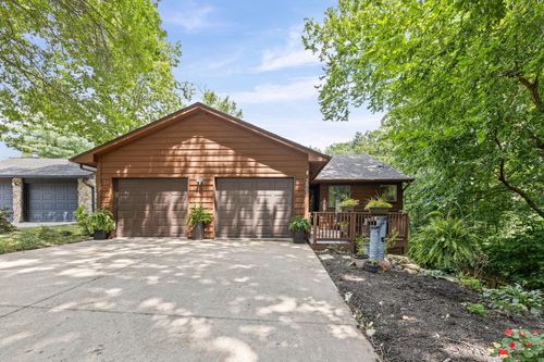 2802 Melody Ln, Columbia, MO, 65203-3669 | Card Image