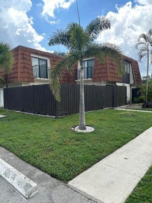 apt-b-2201 White Pine Cir, Greenacres, FL, 33415-6048 | Card Image