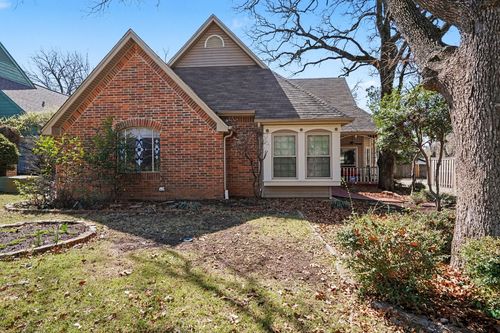1925 Highland Park Cir, Denton, TX, 76205-6932 | Card Image