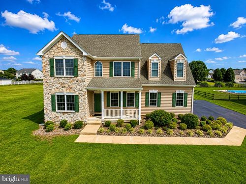 145 Sunrise Dr, Clayton, DE, 19938-4653 | Card Image
