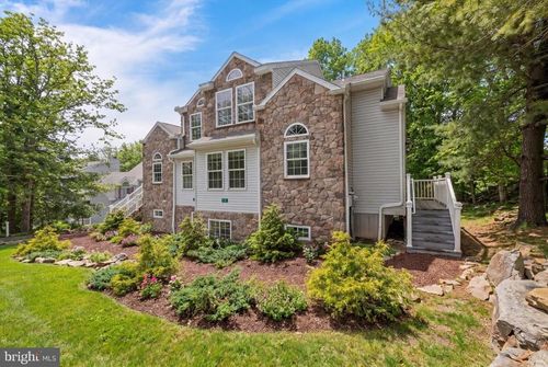 12 Beachwood Ct, Lake Harmony, PA, 18624 | Card Image