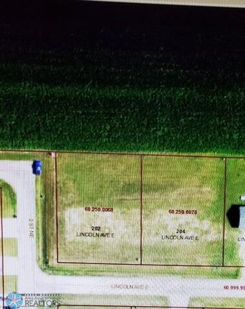 202 Lincoln Ave E, Ulen, MN, 56585-3012 | Card Image