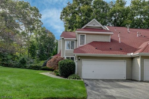 39-39 Ridgeview Ter, Oak Ridge, NJ, 07438-9197 | Card Image