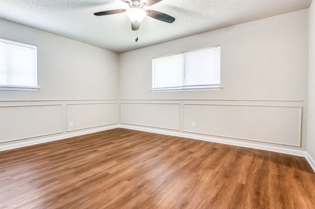 Can also be used as a office or a playroom, this flexible space is ready! | Image 4