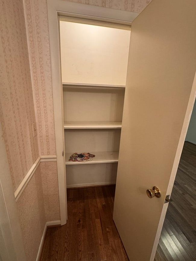 573 Cresswood Dr, House other with 3 bedrooms, 2 bathrooms and 1 parking in Richlands VA | Image 7