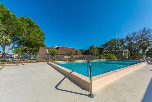 21d-1166 6th Avenue, Vero Beach, FL, 32960 | Card Image