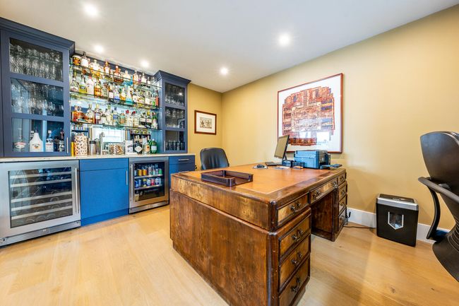Office/Den | Image 15