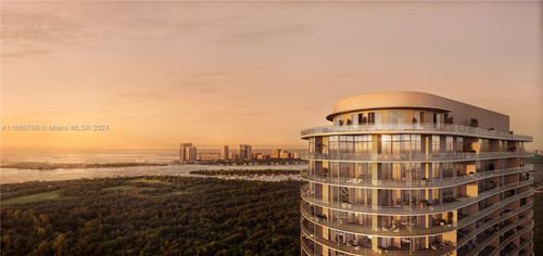 3201-2411 Laguna Cir, North Miami, FL, 33181 | Card Image