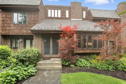6806 Covington Creek Trl, Fort Wayne, IN, 46804-2872 | Card Image