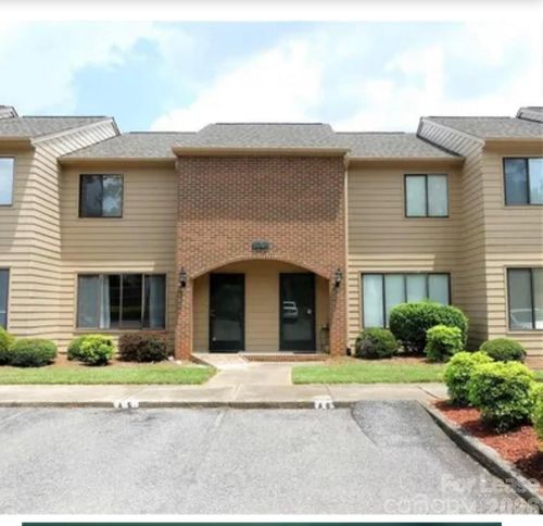 a5-415 E Broad St, Statesville, NC, 28677-5365 | Card Image
