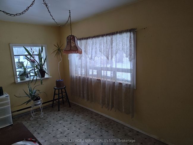 139 Summit Dr, House other with 2 bedrooms, 1 bathrooms and 5 parking in Caesarea ON | Image 7
