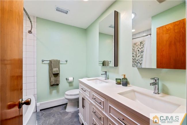 36 Buffa Dr, House other with 3 bedrooms, 3 bathrooms and null parking in Somerset NJ | Image 25
