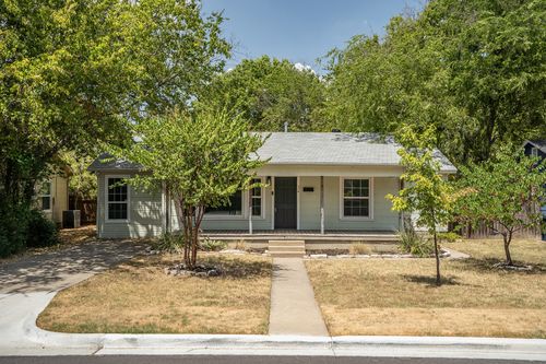 714 Cordell St, Denton, TX, 76201-2611 | Card Image