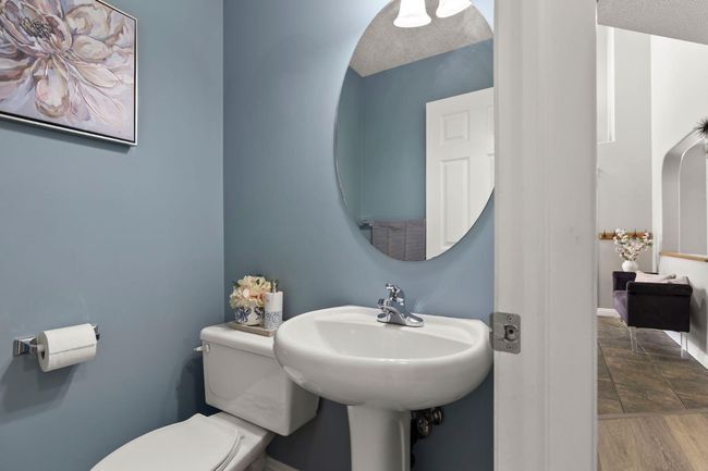 38 Simcoe Crescent Sw, House other with 4 bedrooms, 4 bathrooms and 4 parking in Calgary AB | Image 22