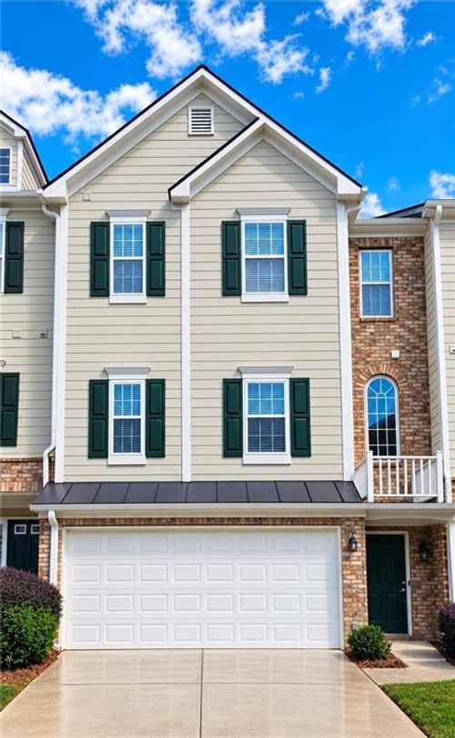 6005 Turfway Park Ct, Sugar Hill, GA, 30518-7108 | Card Image