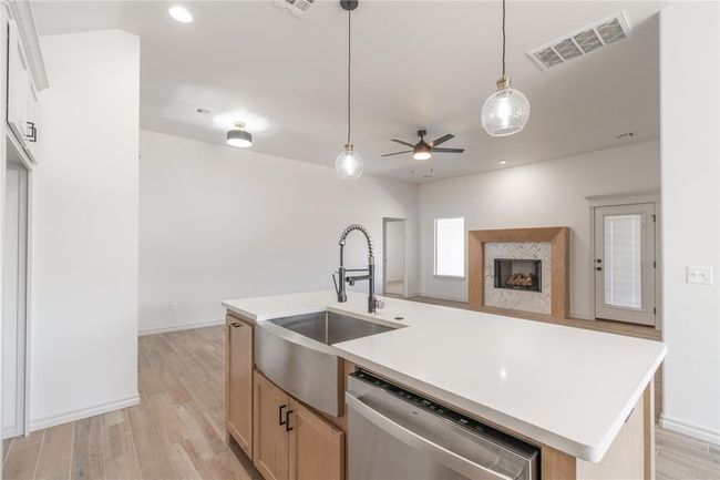 460 Hackberry Ln, House other with 3 bedrooms, 2 bathrooms and null parking in Washington OK | Image 7
