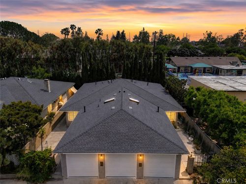402 E Glendale Dr, Orange, CA, 92865-4316 | Card Image