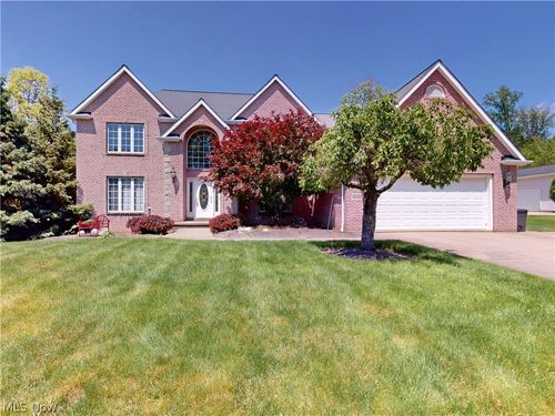 8166 Washington Ave, North Royalton, OH, 44133-2986 | Card Image