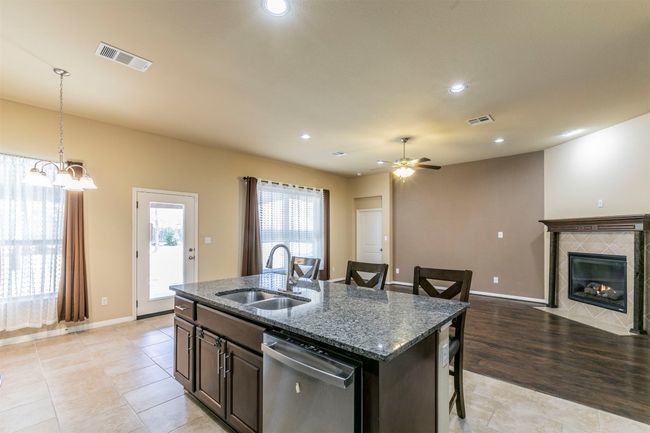 254 Chisholm Trl, House other with 3 bedrooms, 2 bathrooms and 2 parking in Bastrop TX | Image 9