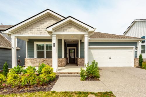 642 Giacomo Ct, Gallatin, TN, 37066-4986 | Card Image