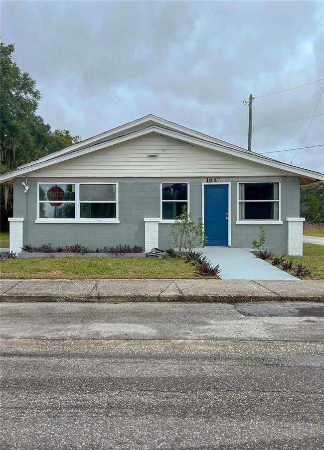 1613 Bates Avenue, For Sale in Eustis Zoocasa