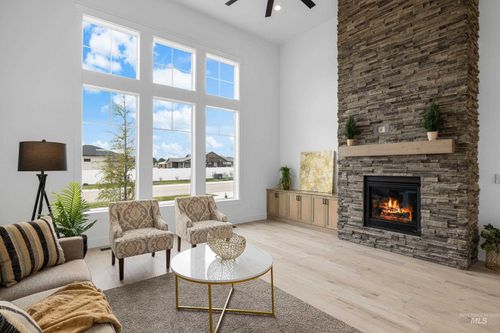 5665 S Snowden Ave, Meridian, ID, 83642-2677 | Card Image