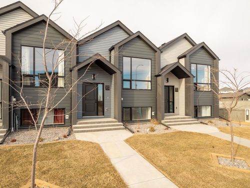 2916 47 St S, Lethbridge, AB, T1K8L4 | Card Image