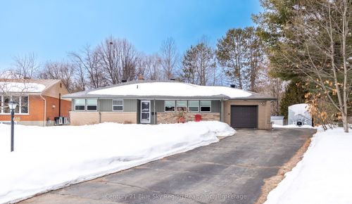 652 Baywood Road, North Bay, ON, P1B4T1 | Card Image